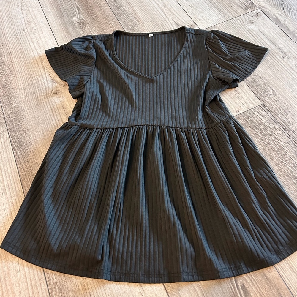 Black Ribbed Short Sleeve Shirt